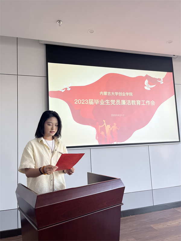 1685677521515434.jpg fbb82722d1ad112d8c408237f46ab25.jpg