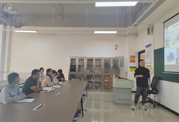 1699510441820874.jpg 杨启东老师1.jpg