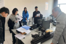 信息工程学院开展实验室安全检查工作