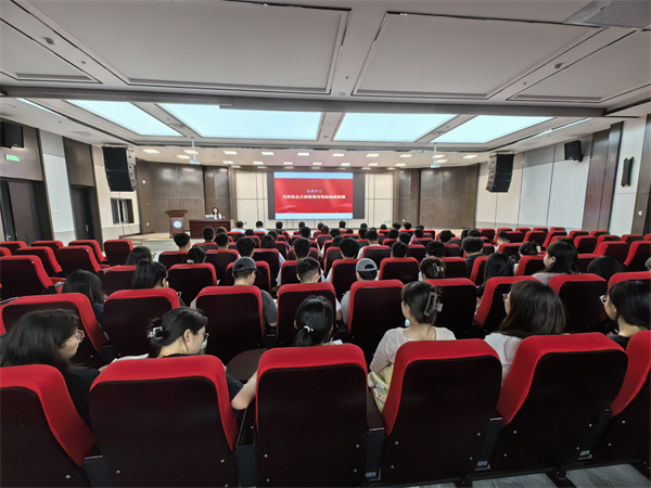 1717551560112149.jpg 翁老师.jpg