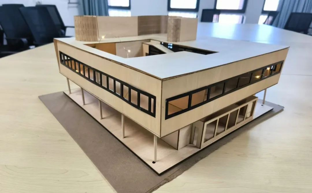 1730945534117864.jpg 1730945534117864.jpg