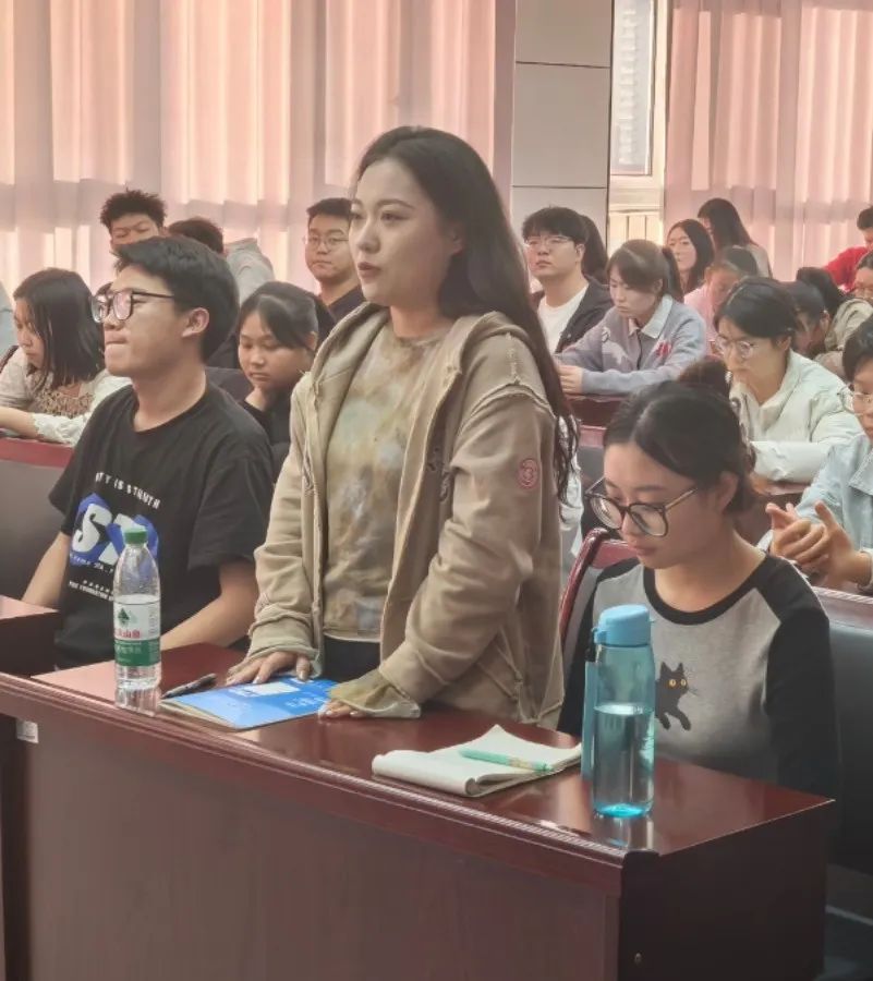 1731481374959952.jpg 1731481374959952.jpg