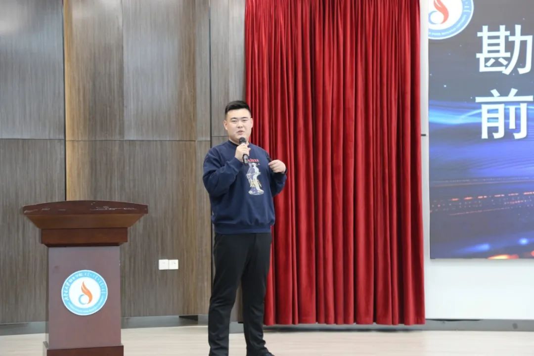 1732761679697889.jpg 1732761679697889.jpg