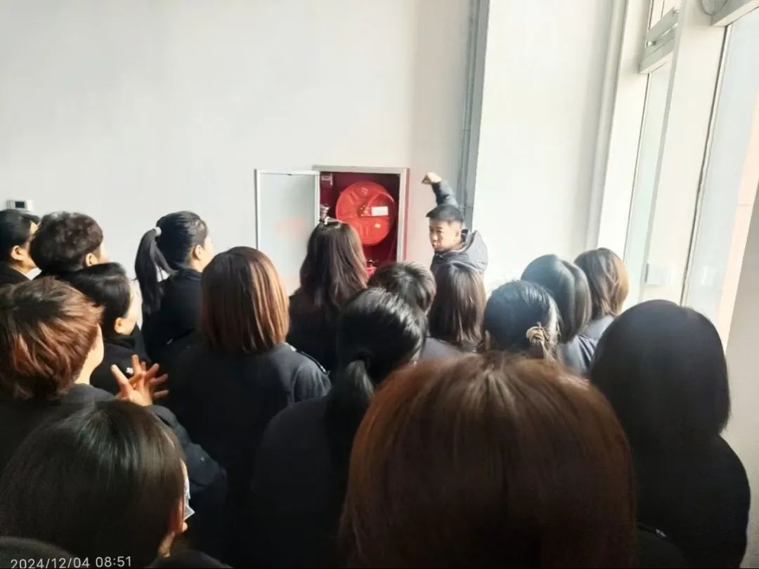 1733703967112097.jpg 1733703967112097.jpg