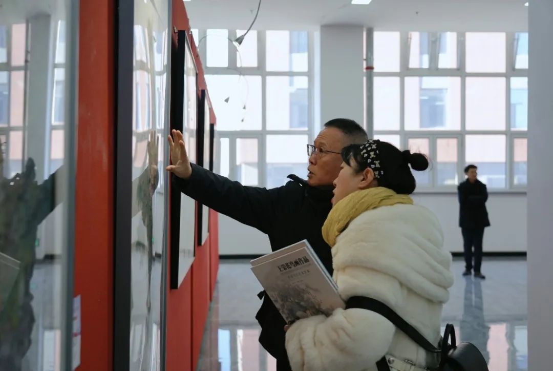 1735261080222990.jpg 1735261080222990.jpg