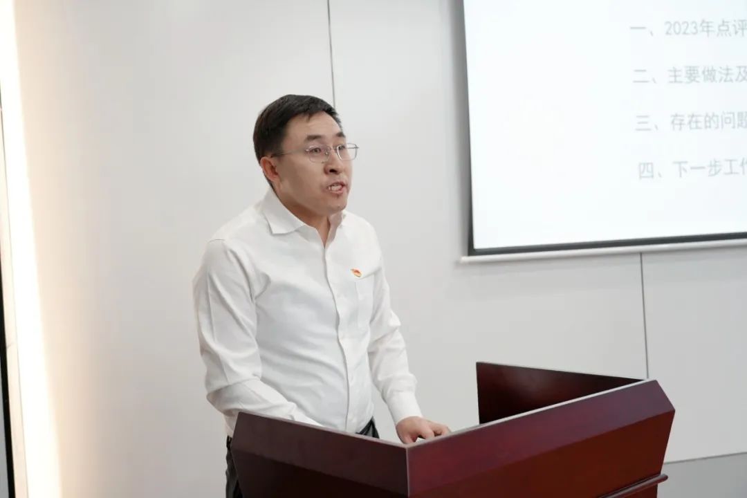 1735886651133428.jpg 1735886651133428.jpg