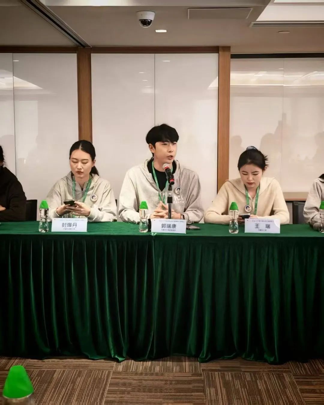 1740964726564878.jpg 1740964726564878.jpg