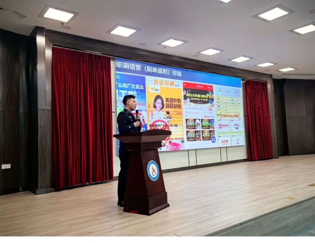 1744769426954574.jpg 1744769426954574.jpg