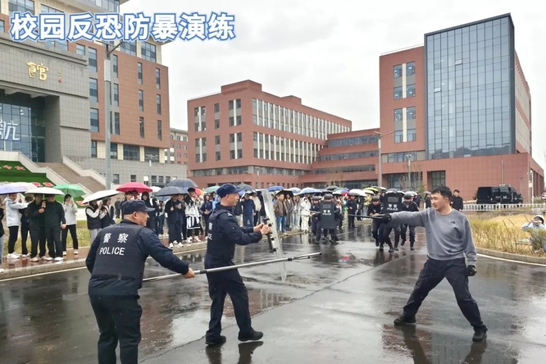 1745195172131634.jpg 1745195172131634.jpg