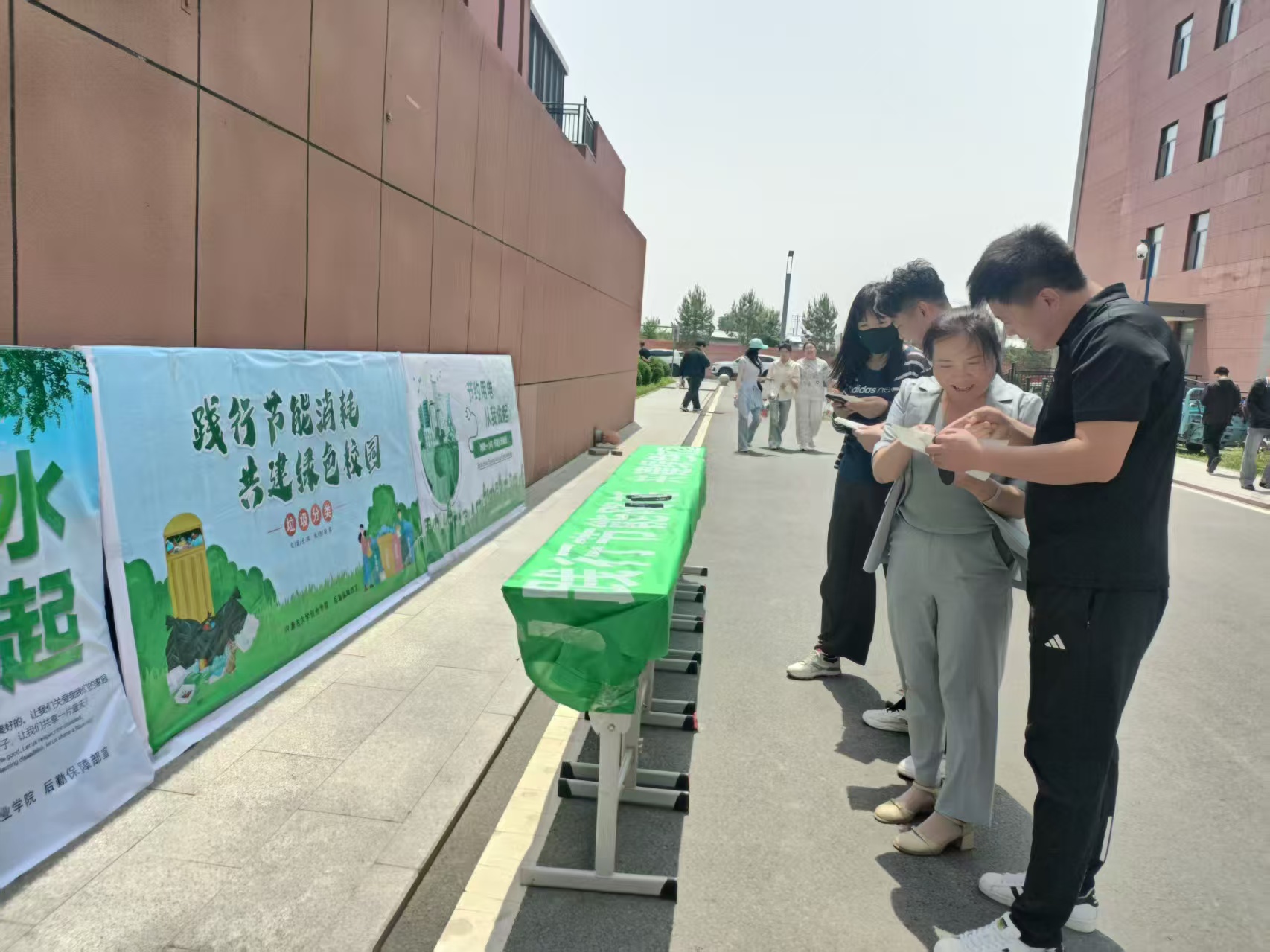 1748508971653437.jpg 1748508971653437.jpg