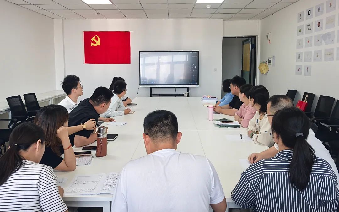 1752653458125437.jpg 1752653458125437.jpg