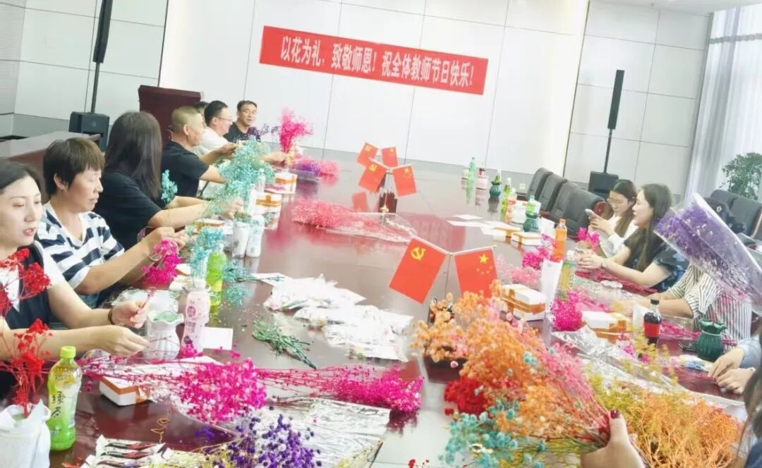 1757990542946268.jpg 1757990542946268.jpg