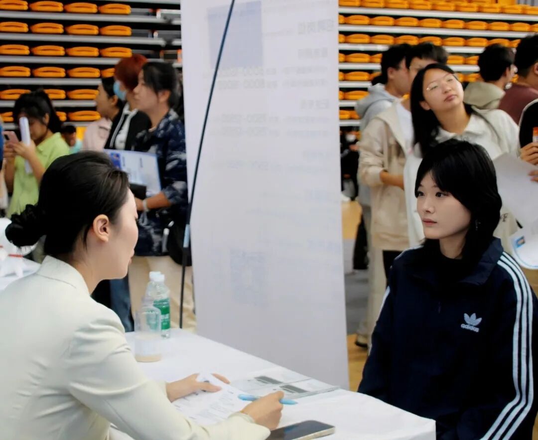 1758504372638032.jpg 1758504372638032.jpg