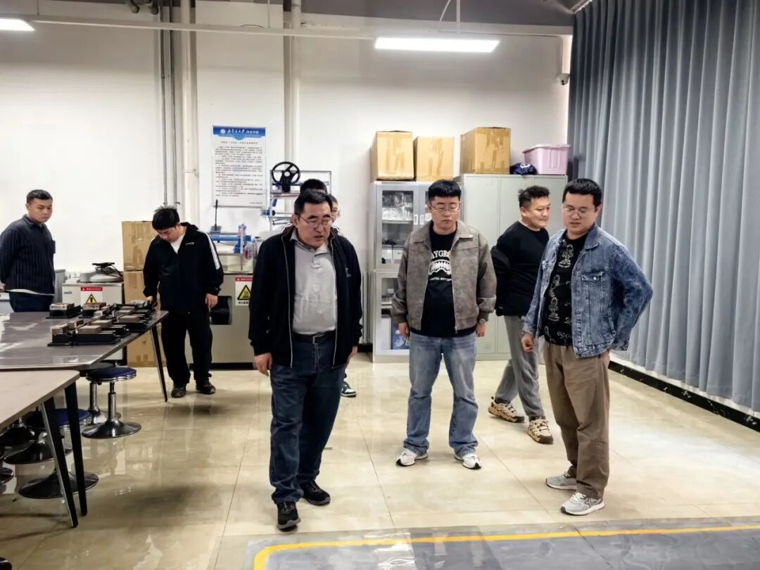 1759217076385564.jpg 1759217076385564.jpg