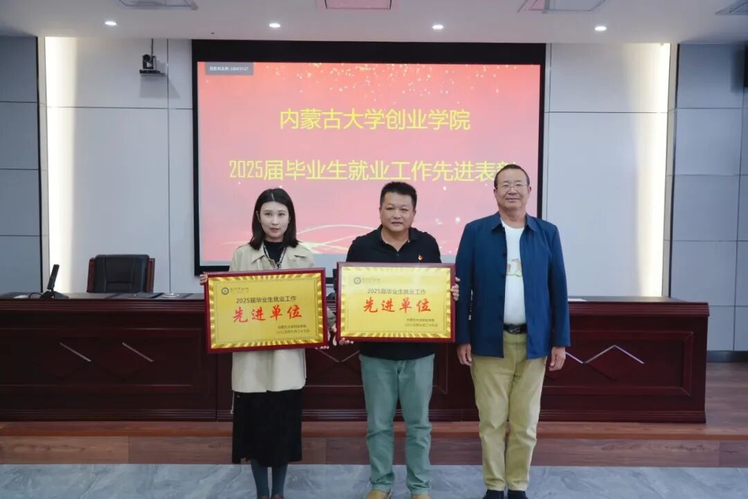 1759217576933875.jpg 1759217576933875.jpg