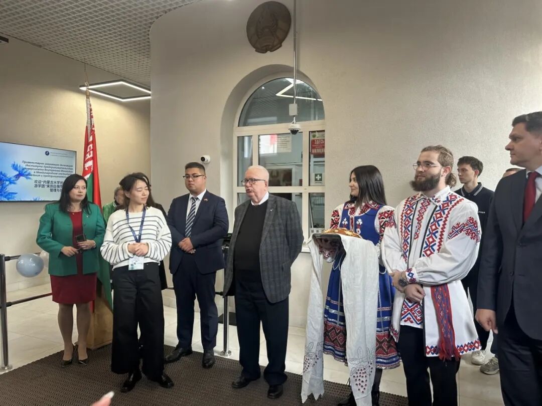 1762130204122817.jpg 1762130204122817.jpg