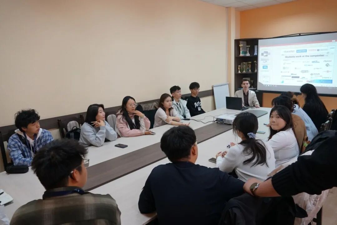 1762130778268819.jpg 1762130778268819.jpg