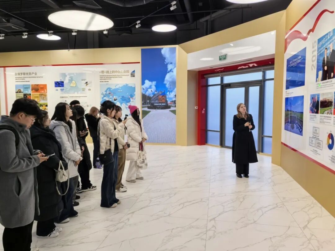 1762130829129521.jpg 1762130829129521.jpg