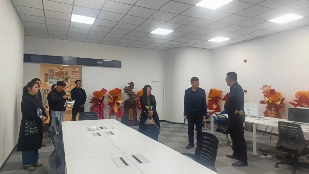 1762738572818980.jpg 1762738572818980.jpg