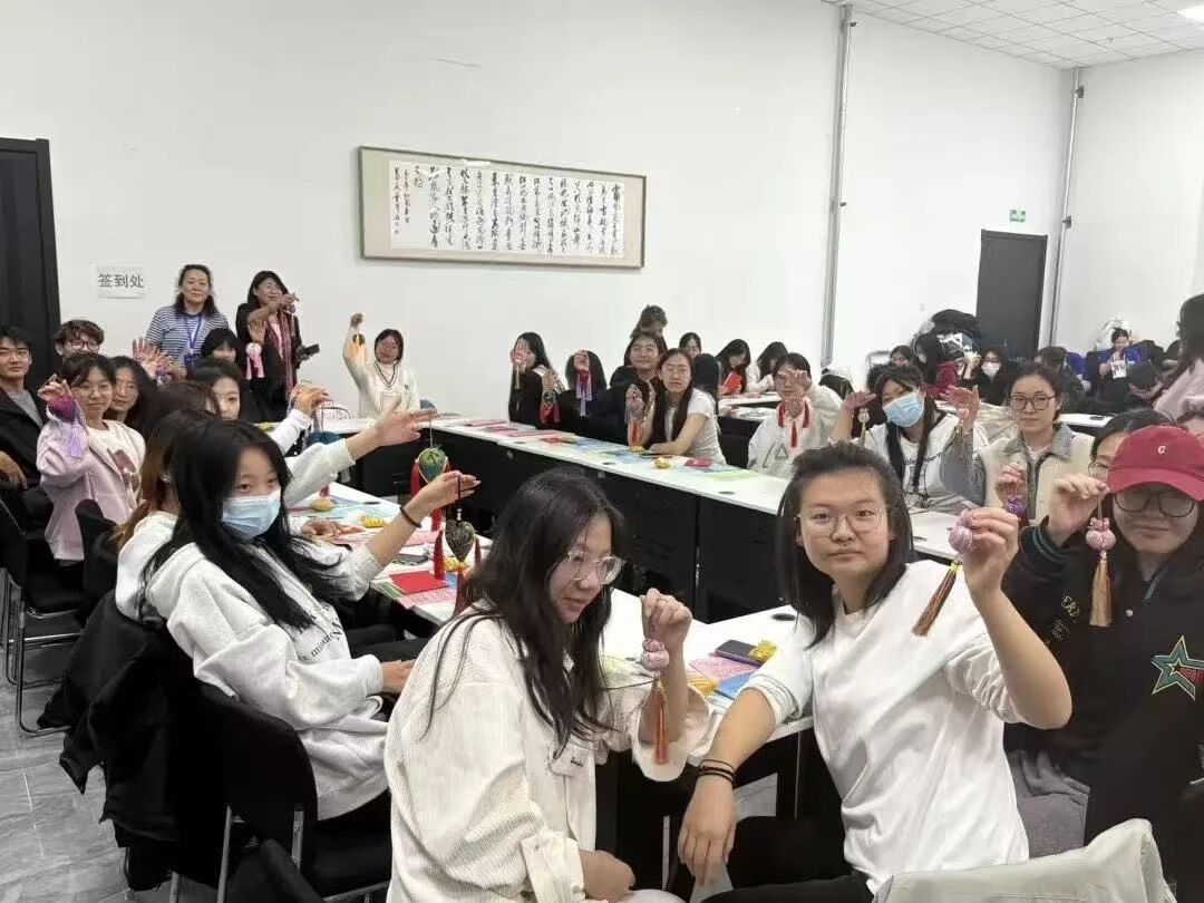 1762821132768547.jpg 1762821132768547.jpg