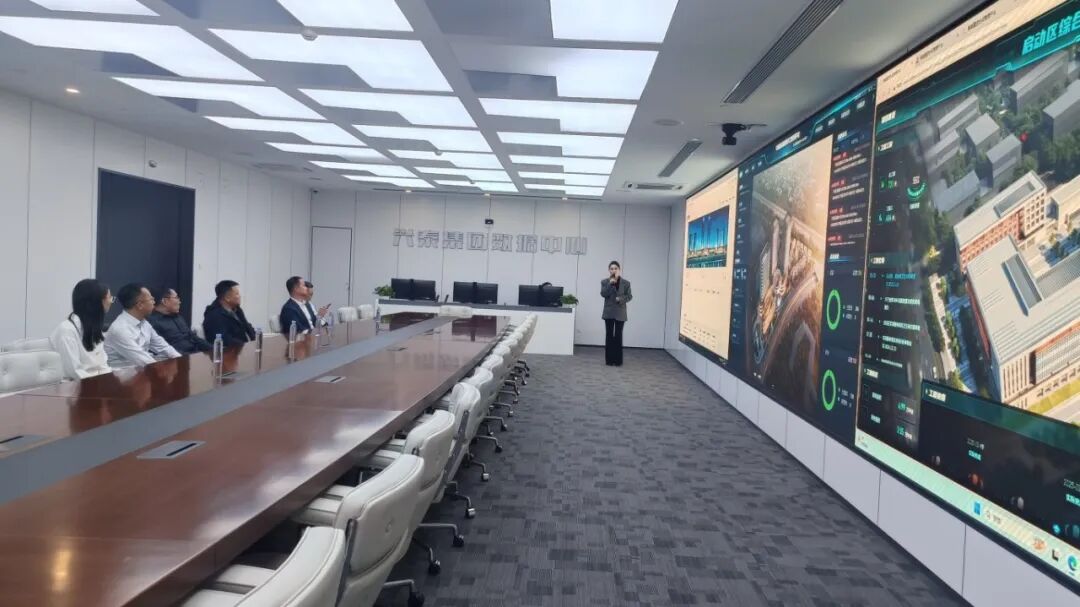 1762824237788772.jpg 1762824237788772.jpg