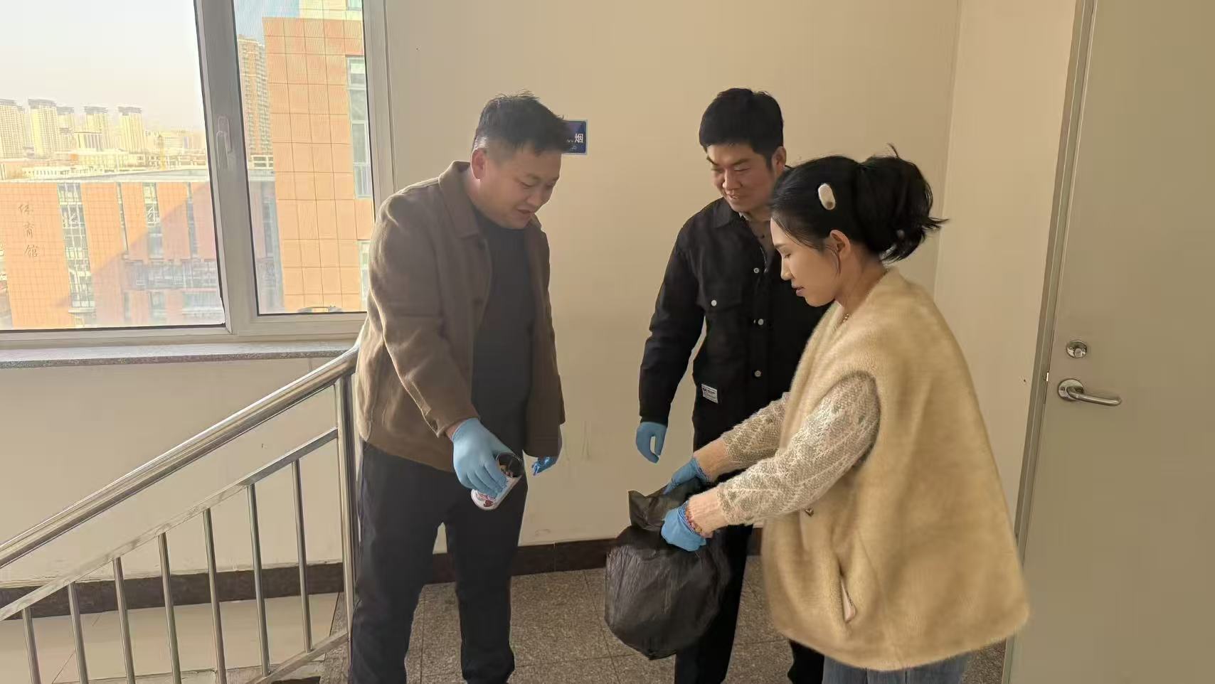 1763453598943213.jpg 1763453598943213.jpg