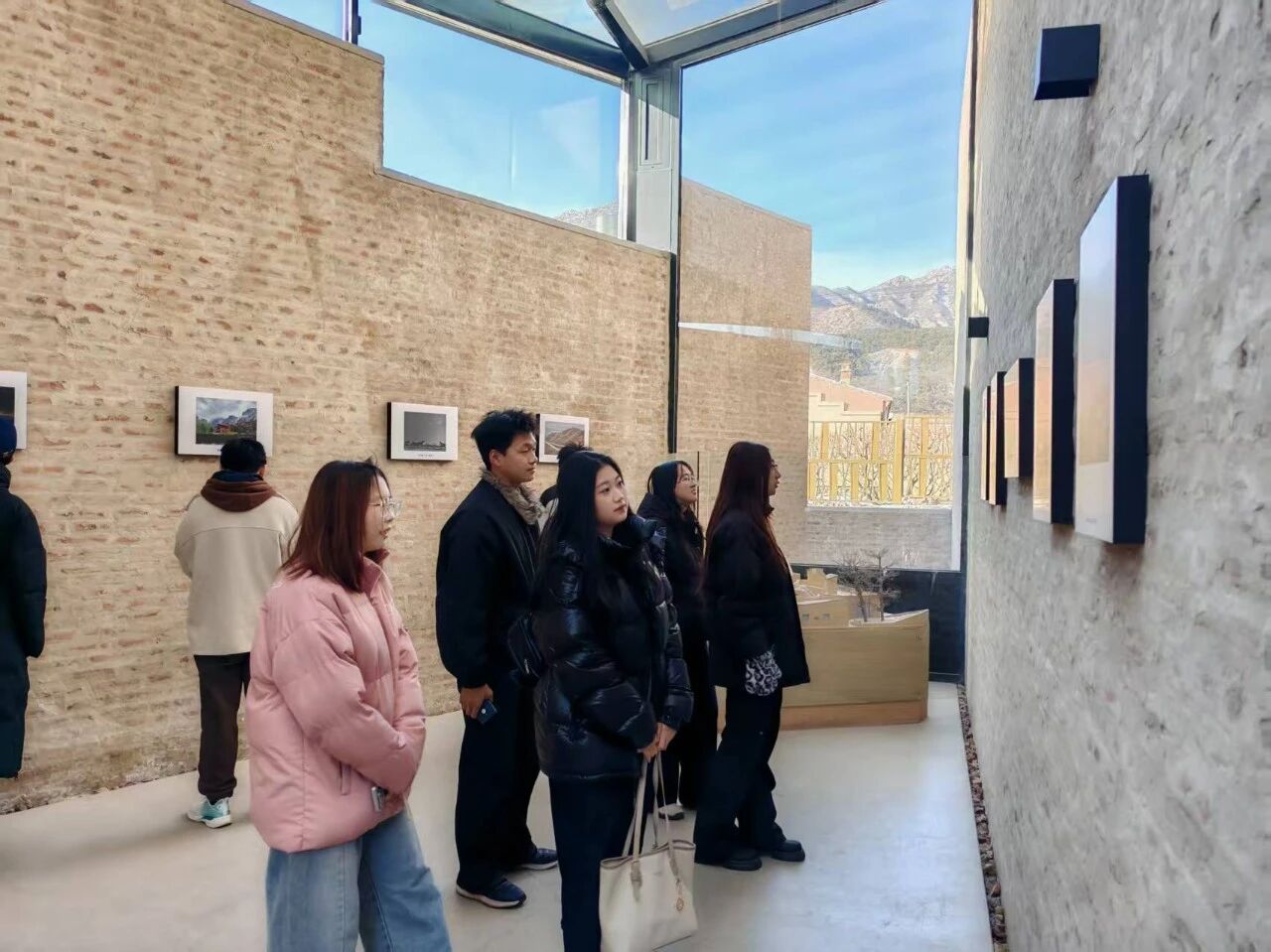 1766393260106933.jpg 1766393260106933.jpg