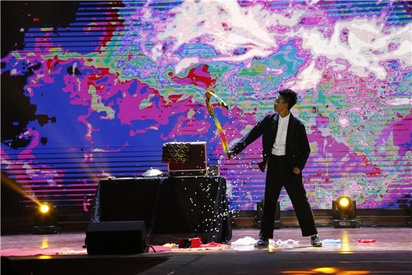 晚会现场 (7).jpg