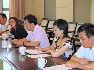 学院召开2010年拟新增专业论证会