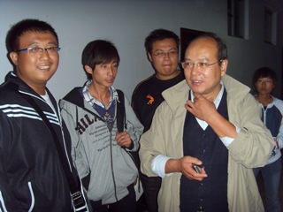 beat365官网信息工程系举办2009级新生专业教育系列讲座（一）