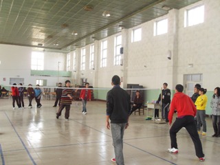 beat365官网艺术系学生羽毛球赛圆满结束