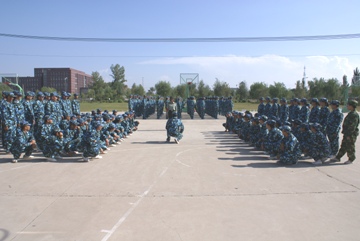 beat365在线唯一官网2012级新生军训开始