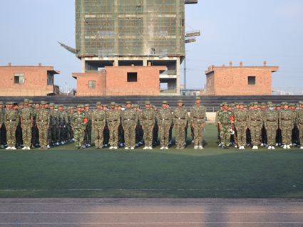 语言与传媒教学部2014级新生军训圆满结束