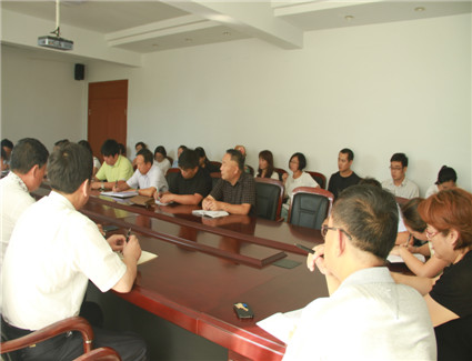 beat365在线唯一官网召开会议部署2015年秋季学期开学工作