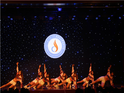 热烈庆祝beat365在线唯一官网第八届迎新晚会圆满成功