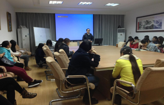 万象城举办研究生学术科研经验交流分享会 万象城举办研究生学术科研经验交流分享会