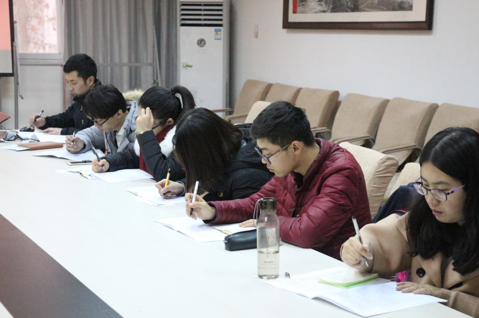 【两学一做】学院党委书记侯志军带领万象城学生干部学习习近平在高校思想政治工作会议上的讲话精神 【两学一做】学院党委书记侯志军带领万象城学生干部学习习近平在高校思想政治工作会议上的讲话精神