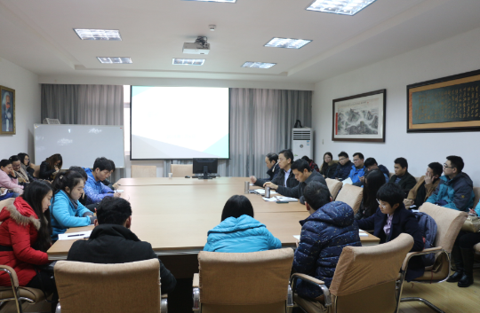 万象城举办研究生学术科研交流会 万象城举办研究生学术科研交流会