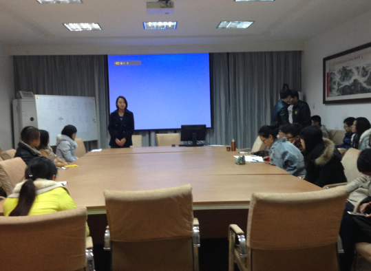万象城举办研究生学术科研经验交流分享会 万象城举办研究生学术科研经验交流分享会