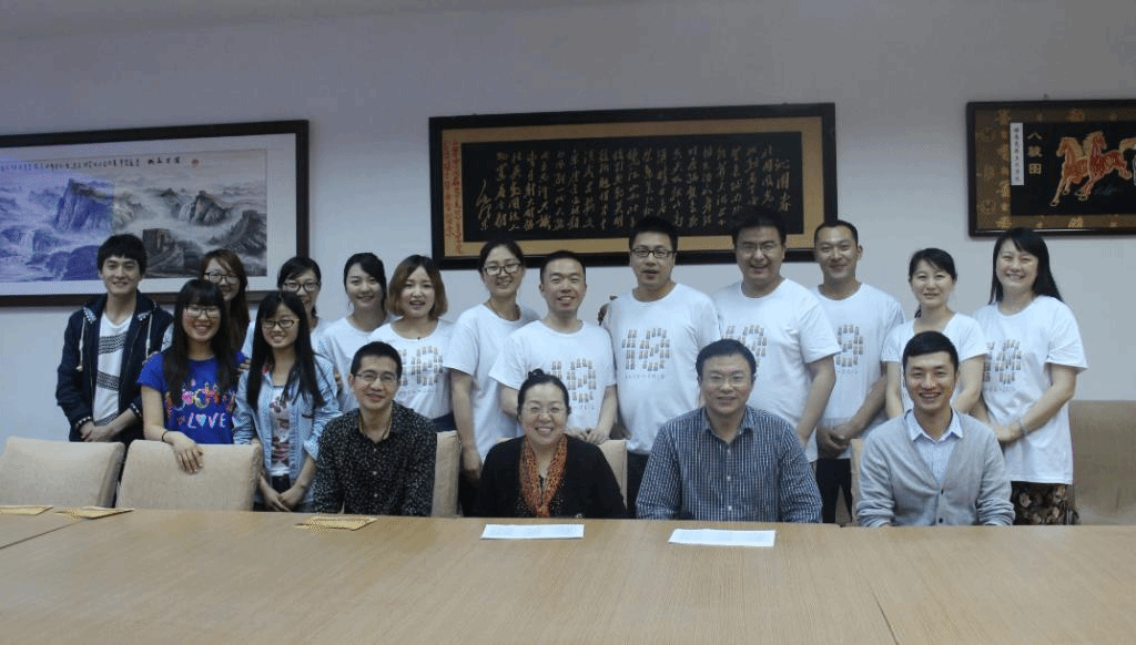 忆求学岁月，叙师生情谊——记allwincity万象城思政专业09届优秀毕业生座谈会