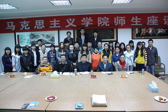 allwincity万象城师生座谈会顺利举行