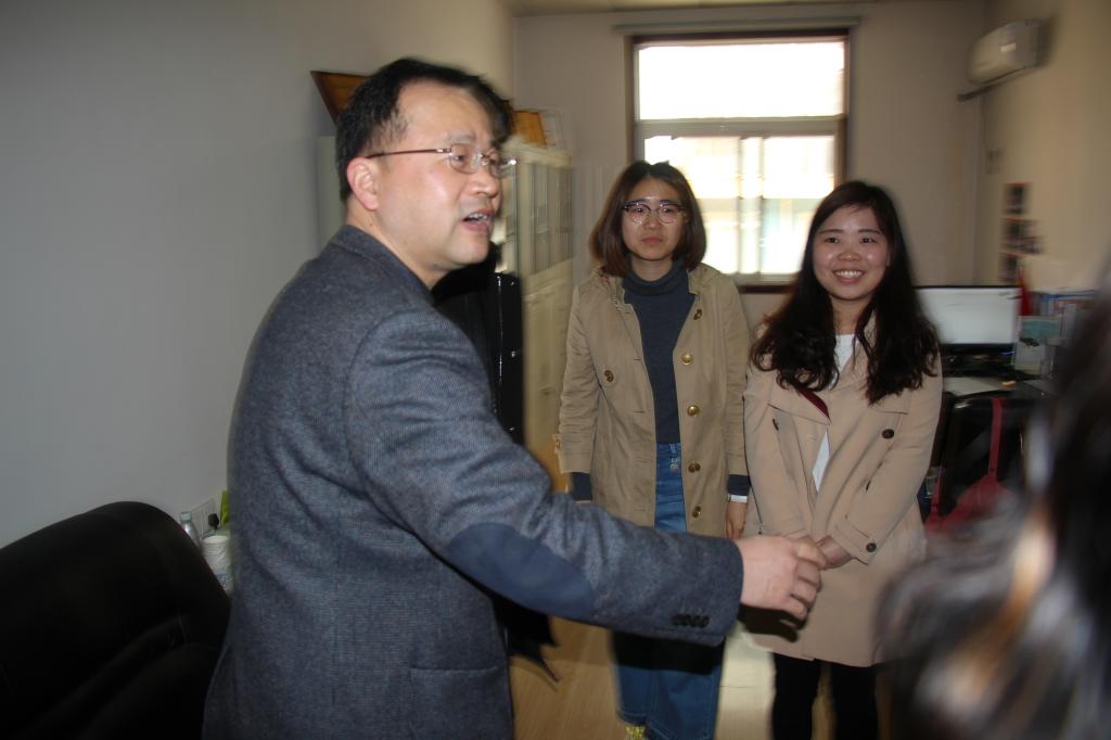 校党委书记何光彩赴allwincity万象城调研