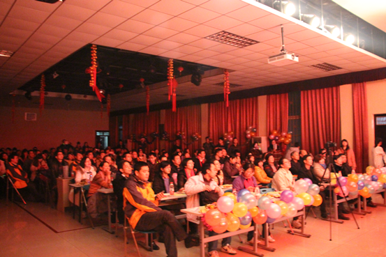 万象城2015年师生联谊元旦晚会暨建院六周年庆典圆满落幕