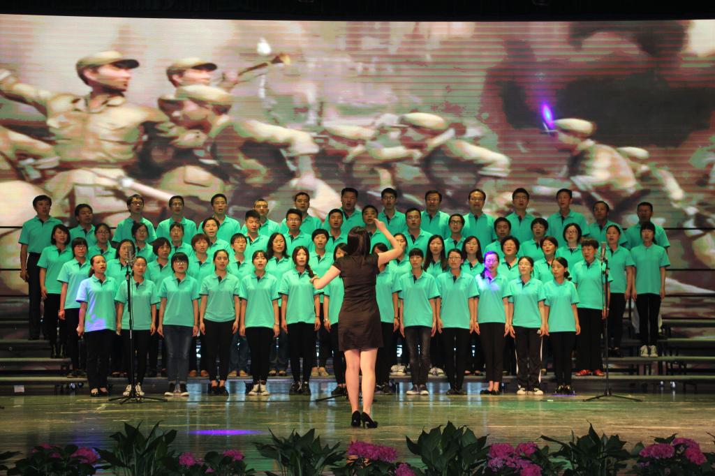 allwincity万象城分工会在万象城纪念抗日战争胜利七十周年大合唱中荣获优秀奖 allwincity万象城分工会在万象城纪念抗日战争胜利七十周年大合唱中荣获优秀奖